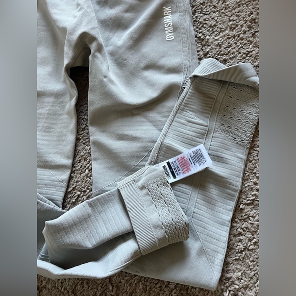 GYMSHARK HIGH-Waisted Leggings size Medium - Picture 2 of 8